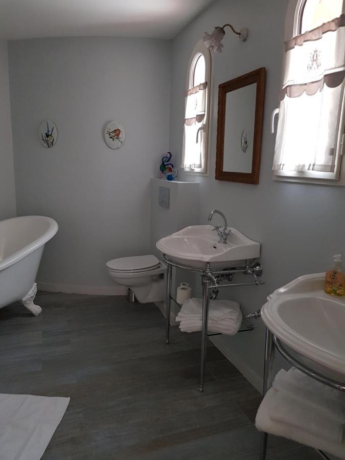 Mas D'Azur Bed & Breakfast โรกฟอร์-เลส์-แปงส์ ภายนอก รูปภาพ